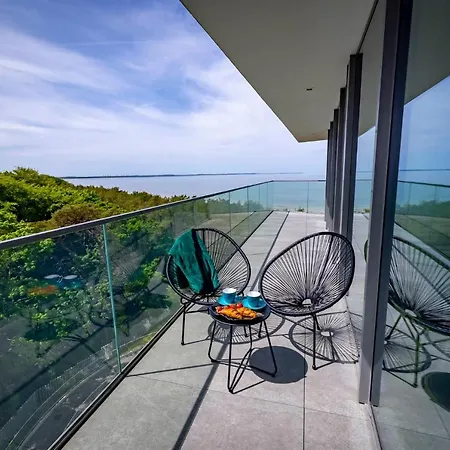 Wave Private Apartament - Sea View Miedzyzdroje Exterior photo